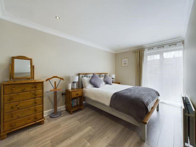 Cosy 3 Bedroom Apartment In Central Portrush With Sea Views المظهر الخارجي الصورة